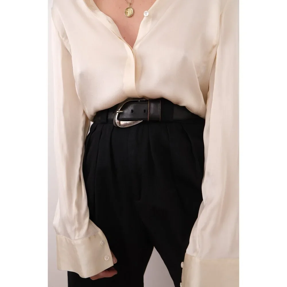 Hermine deep black